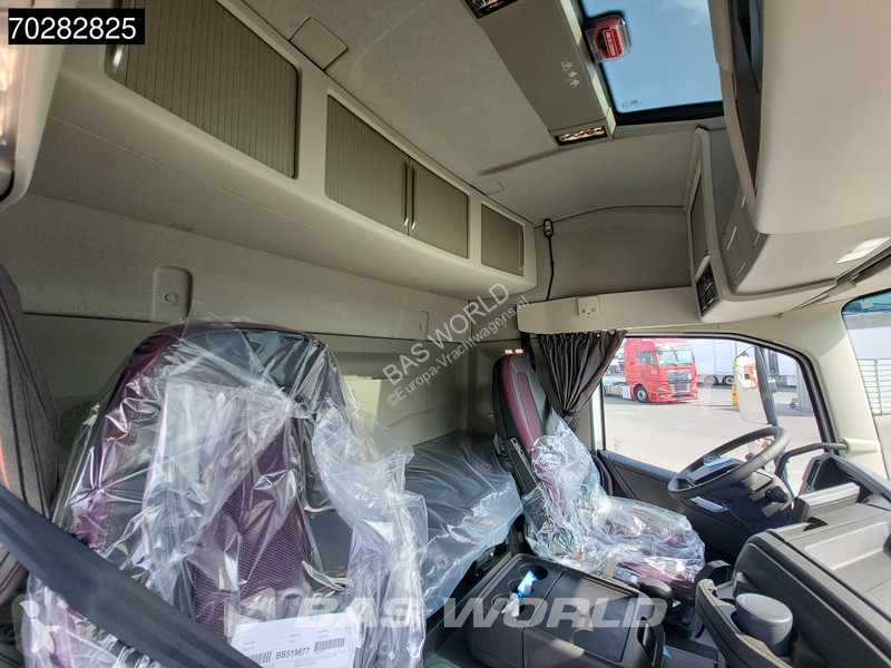 Camion Volvo 500 8X4 NEW! Palfinger PK33002...