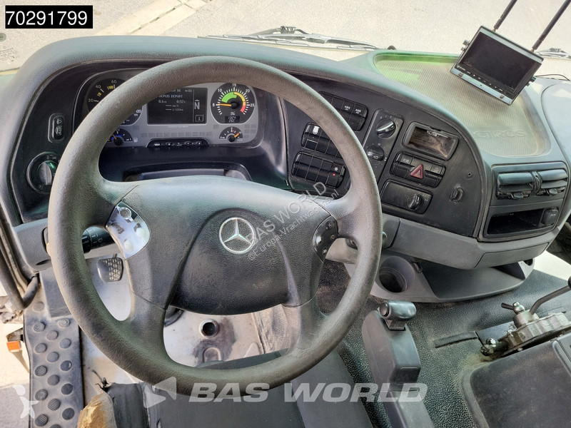 Camion Mercedes 3241 8X4 9m3 Schwing Stetter...