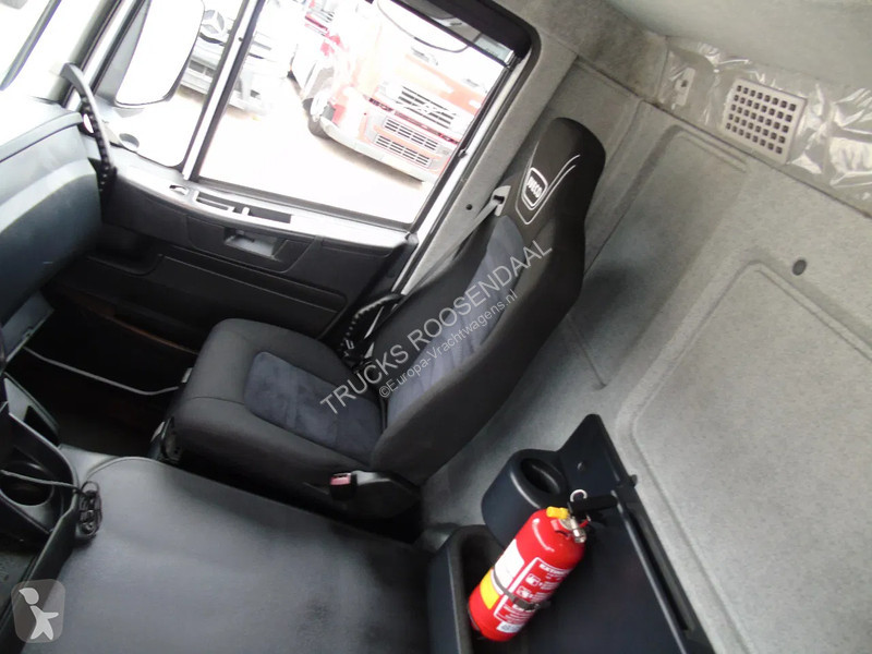 Kamion Iveco 310 + euro 6 + lift + 2x IN STOCK