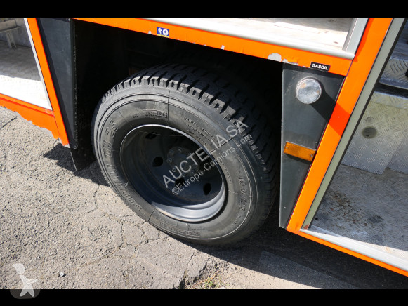 Camion Mercedes 1325F
