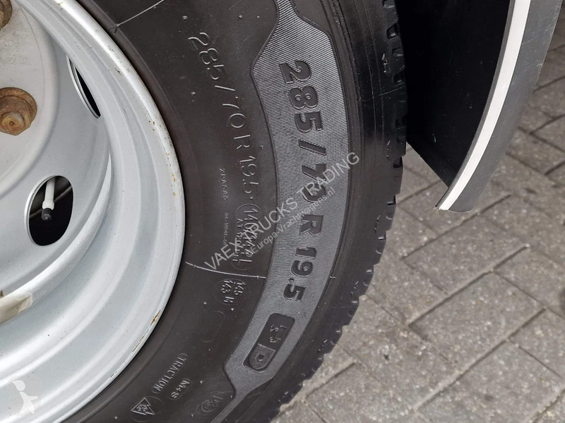 Camion Iveco EuroCargo 160 210 - Isotherm box -...