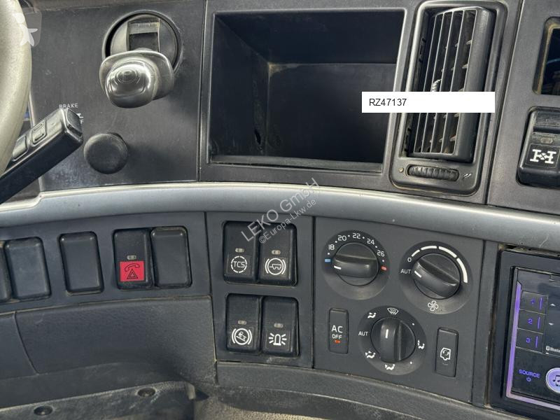 Camion Volvo FMX 450