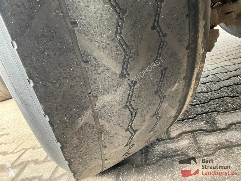 Lastbil Terberg FM2000-T 8x8 Euro 5 met 22,1m3...