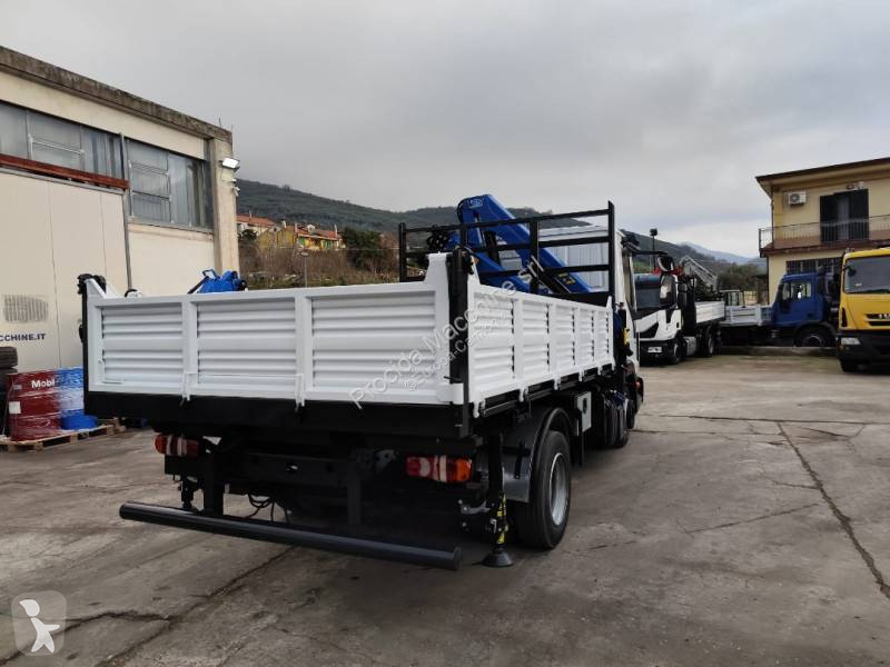 شاحنة Iveco