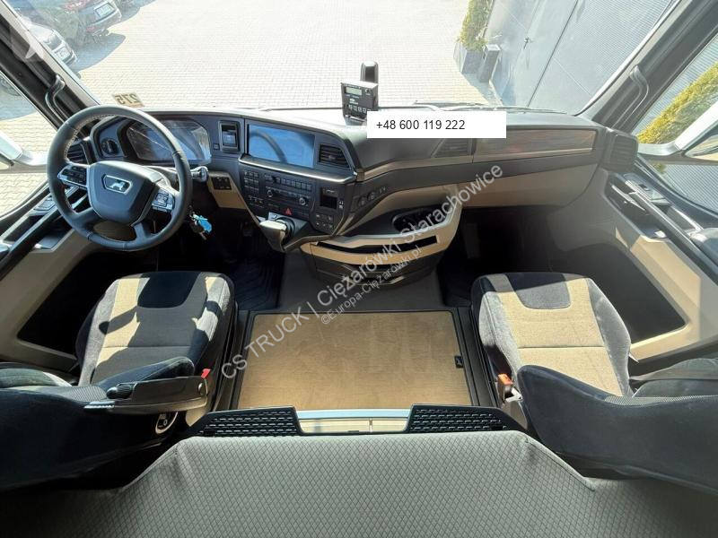 شاحنة MAN TGX 26.510