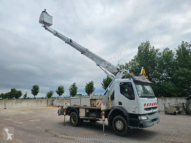 شاحنة Renault V.I. Renault VI Truck Mounted...