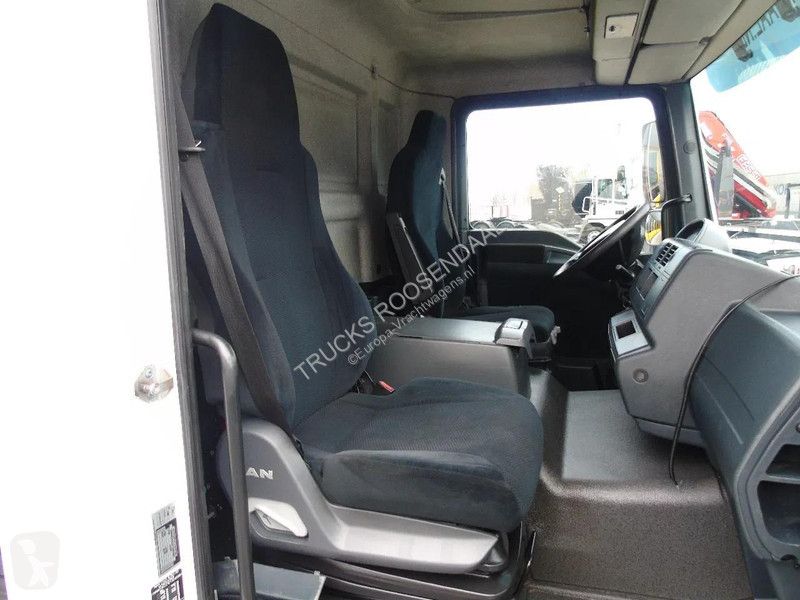 شاحنة MAN 12.250 + EURO 5 + LIFT