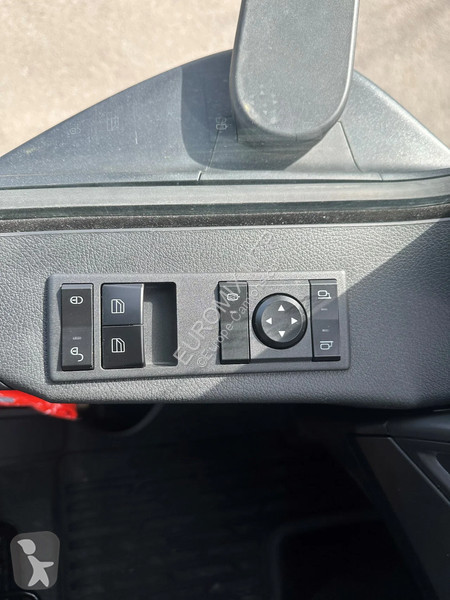 Техника для бетона Mercedes 4142 Mercedes-Benz...