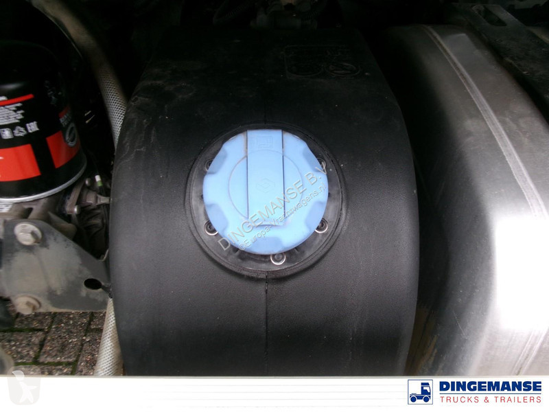 شاحنة Renault 270 4x2 fuel tank 13.8 m3 / 4 comp