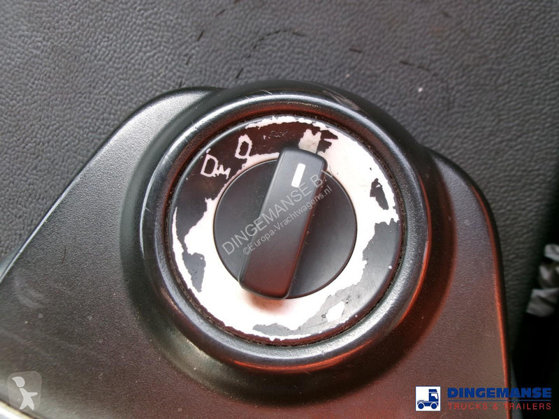 شاحنة MAN 26.340 6X2 RHD fuel tank 21 m3 / 5 comp
