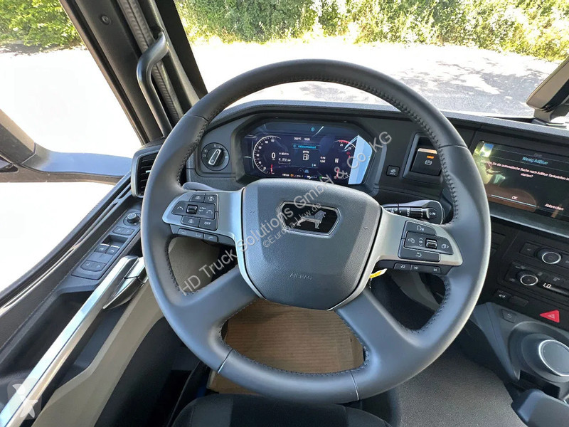 شاحنة MAN 33.540 MAN  33.540 6x6 Kran Kran Hiab...
