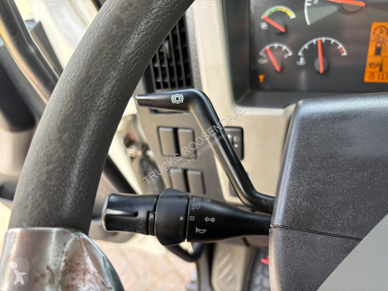 شاحنة Volvo FE 330 + HMF 1680 + 6X2 + CONTAINER...