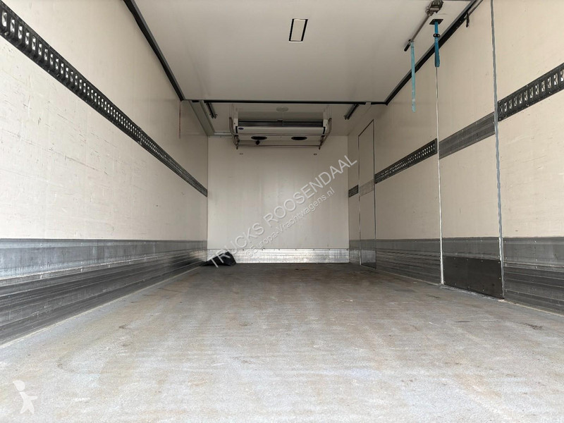شاحنة Renault MIDLUM 270 DXI + CHEREAU +...
