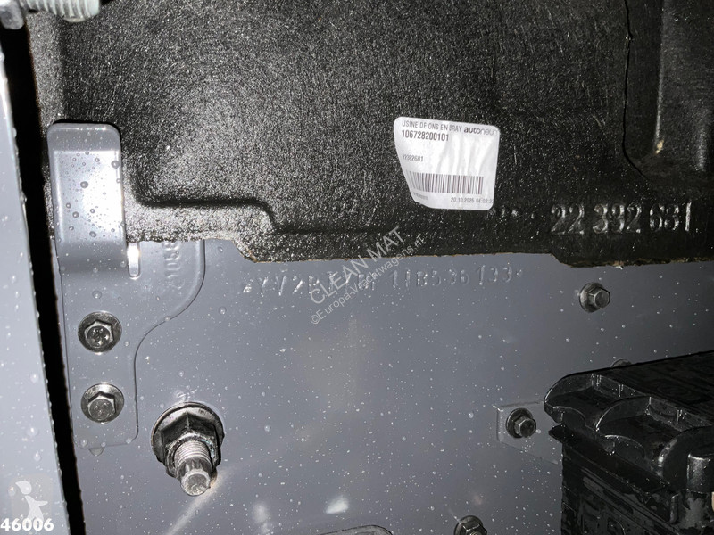 شاحنة Volvo 460 Euro 6 HMF 50 Tonmeter...