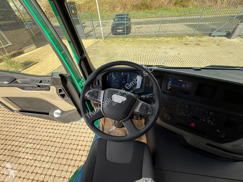 شاحنة MAN 33.510  33.510 6X6 Euro6e LogLift 165 Z