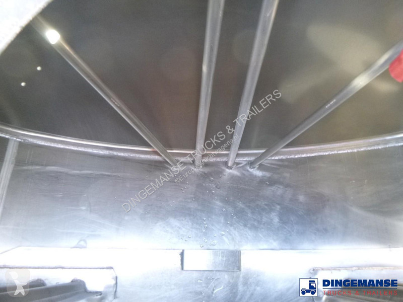 شاحنة Renault 280 dxi 4x2 fuel tank 13.6 m3 / 4...