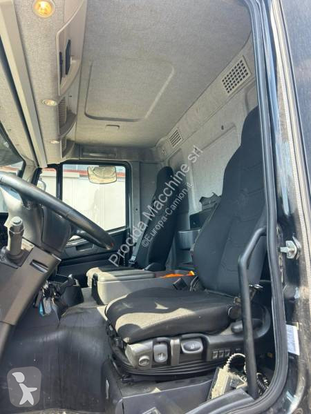 شاحنة Iveco