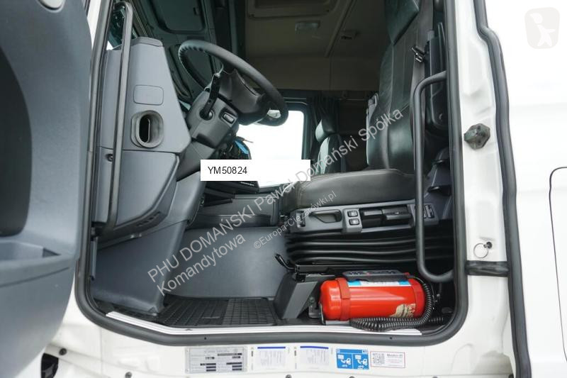 شاحنة Scania 3220 K 7