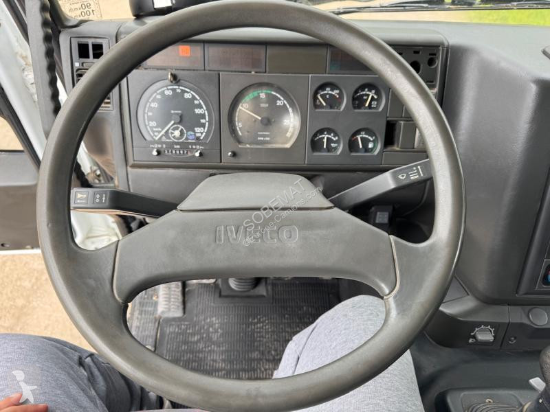 شاحنة Iveco 410E42
