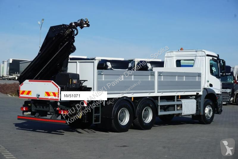 Camion Mercedes 228 E – 4