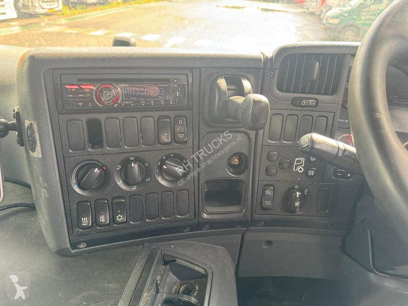 شاحنة Scania P410 RHD 6X2 EURO 5 - COMPETE 2013...