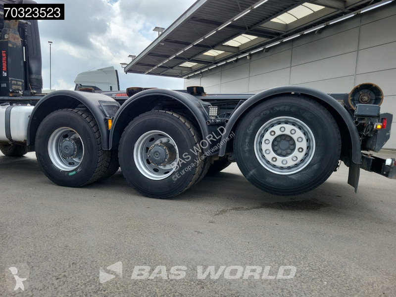Camion Mercedes 3253 8X4 HIAB XR24ZL59...