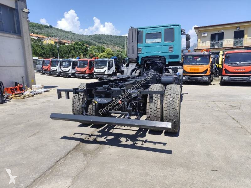 شاحنة Iveco