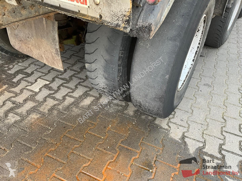 Lastbil Ginaf X5250 TS 10x4 met geisoleerde...