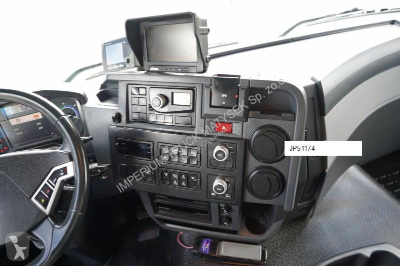 شاحنة Renault PK 18002