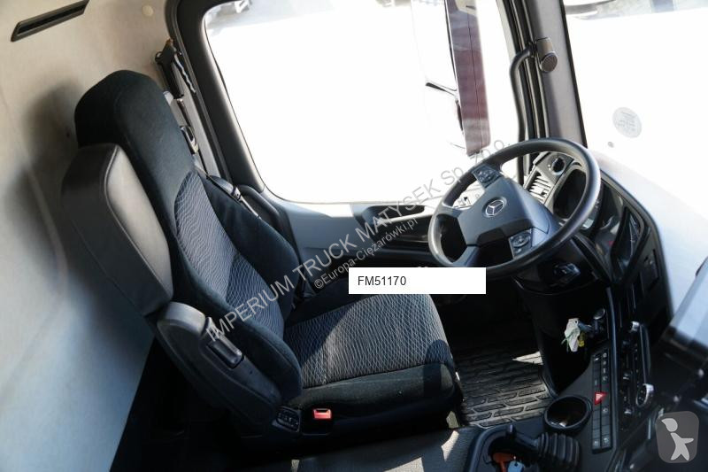 شاحنة Mercedes ANTOS 1830