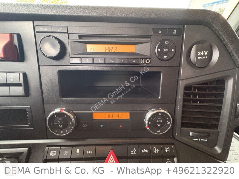 شاحنة Mercedes...
