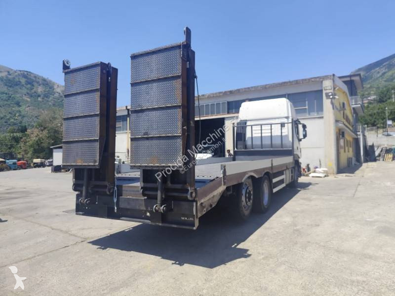 شاحنة Iveco