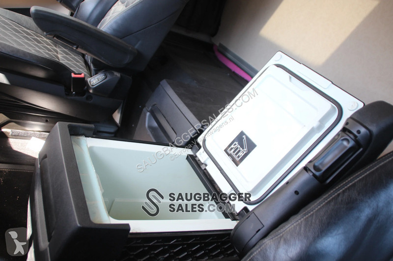 شاحنة Mercedes RSP Saugbagger