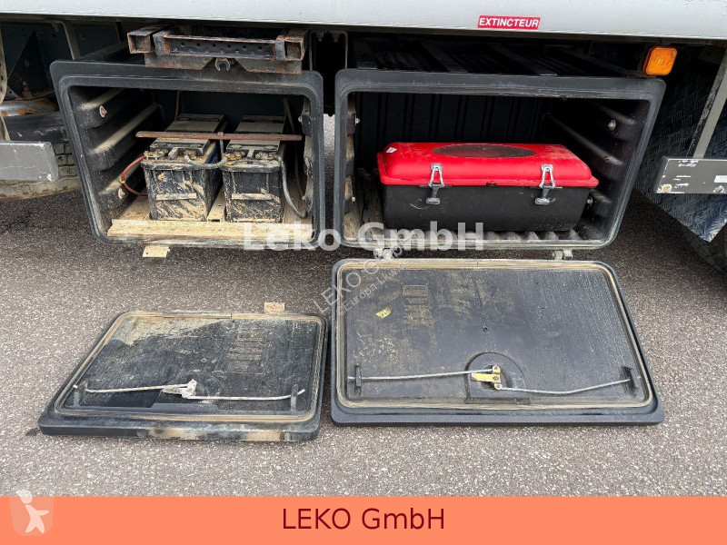 Camion MAN STEYR-werkstatt wagen