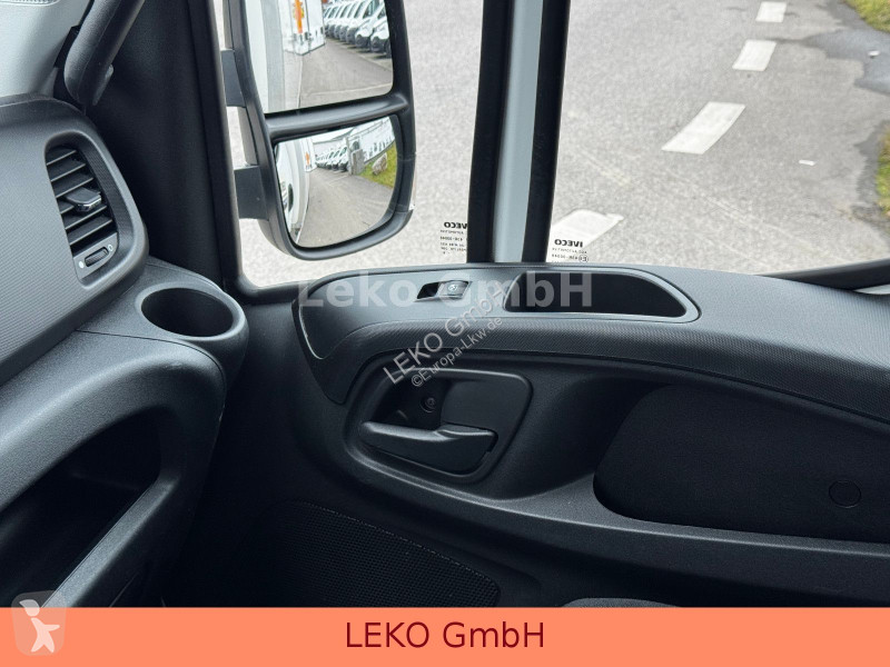 شاحنة Iveco 70C18 Mit Carrier Xr 500