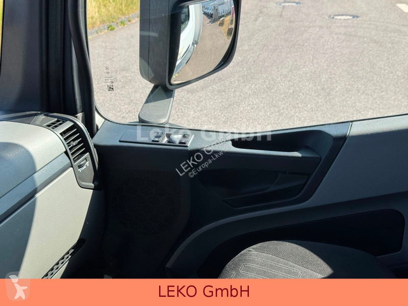 شاحنة Mercedes 1827 Mit Carrier Sp 1250Mt