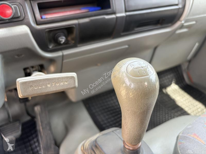 شاحنة Mitsubishi 35.13