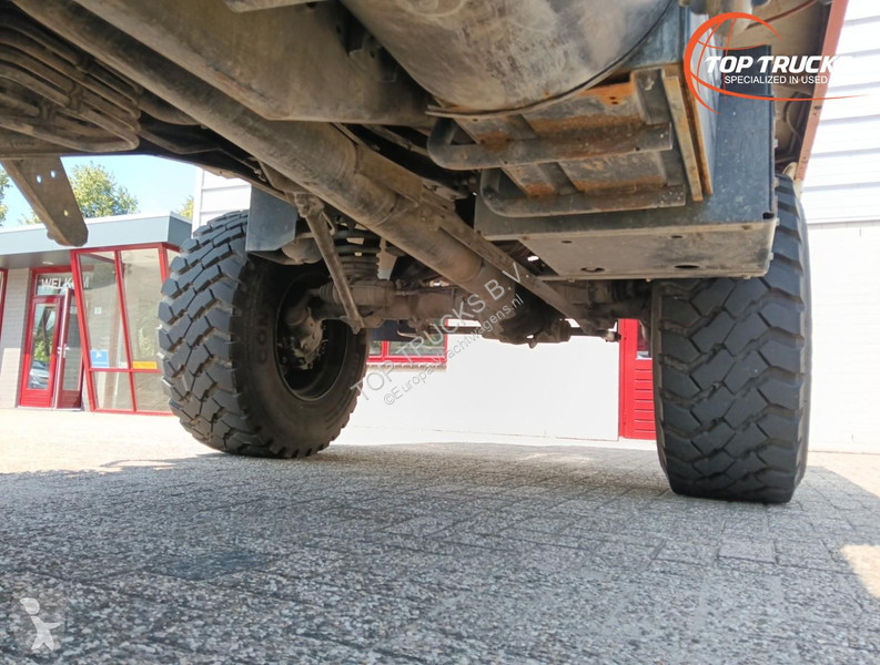 Camion Unimog U 5000 4x4 - Mercedes-Benz (type...
