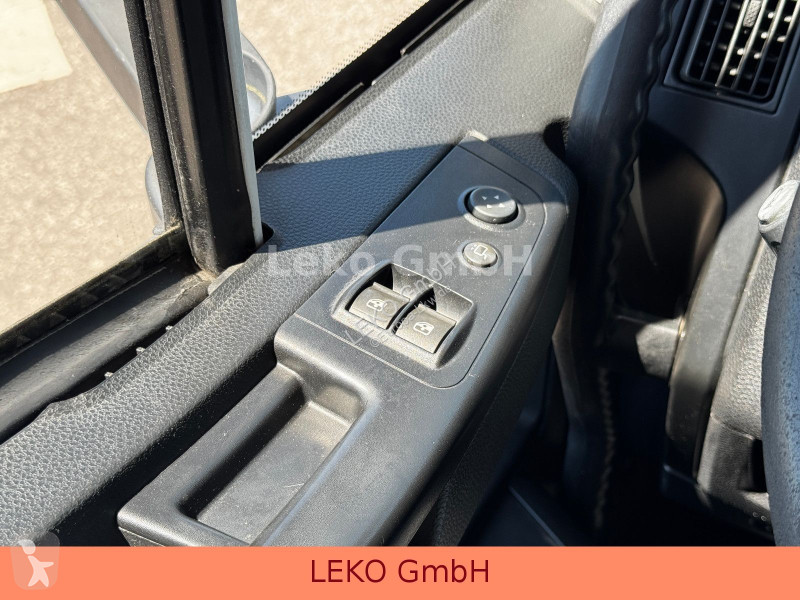 شاحنة Iveco 190E28 Mit Carrier Sp 1150Mt
