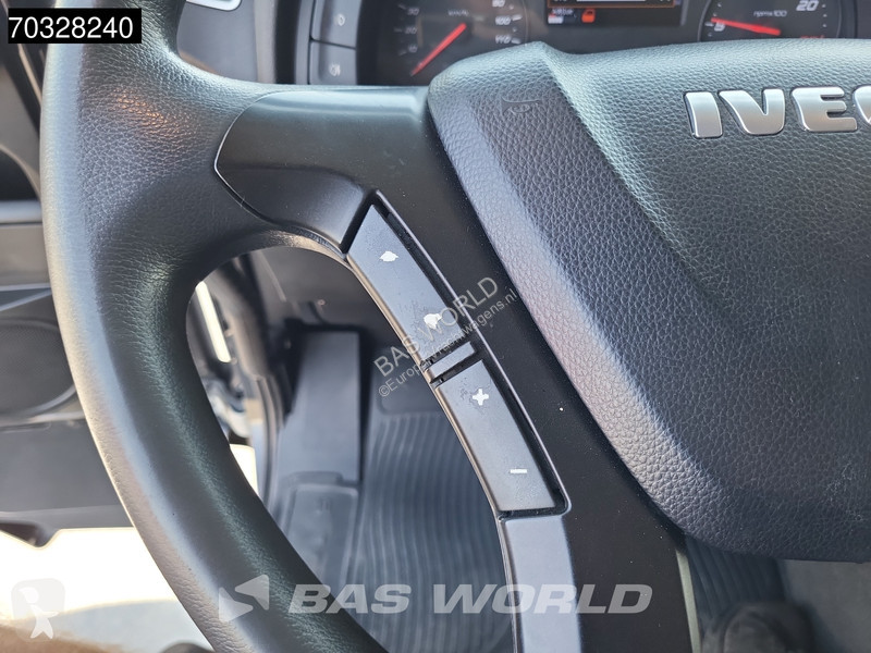 شاحنة Iveco X-Way 570 X-Way 6X2 Fassi F215...