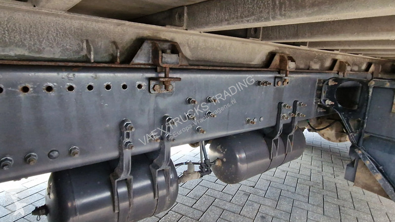 شاحنة Volvo 460 full air - VEB - Zepro lift -...