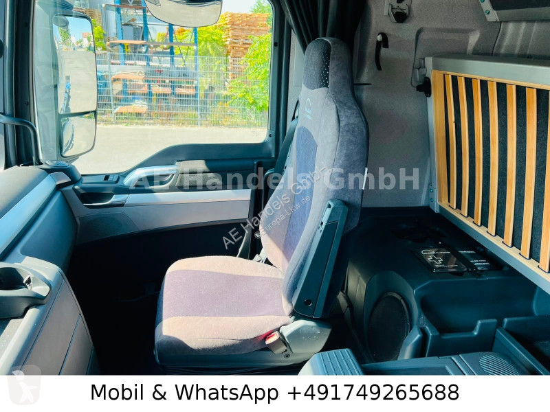 شاحنة MAN 26.400 XLX BL...