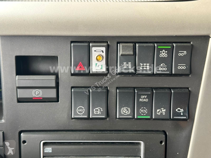 شاحنة Volvo 8x4 BL Tridem VDL & ATLAS...