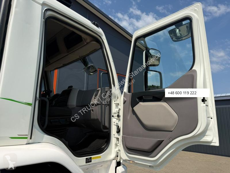 شاحنة DAF XS 122 HIDUO