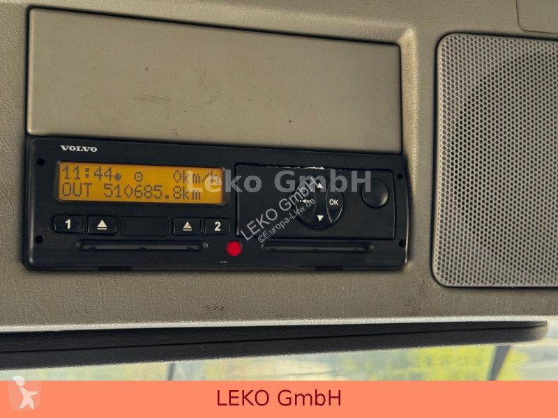 شاحنة Volvo 400 Mit Kran ( Palfinger PK 16502 )