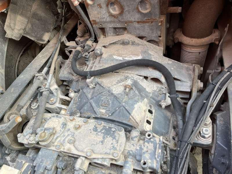 Camion Renault  PREMIUM 370-26 AVEC BOUILLE ACMAR