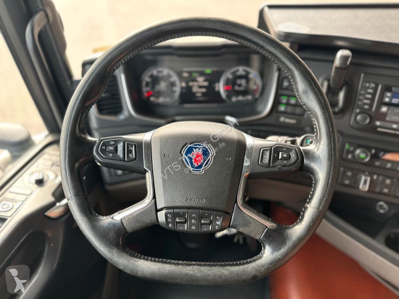 Lastbil Scania R450 6x2  Pritsche FASSI 155 K...