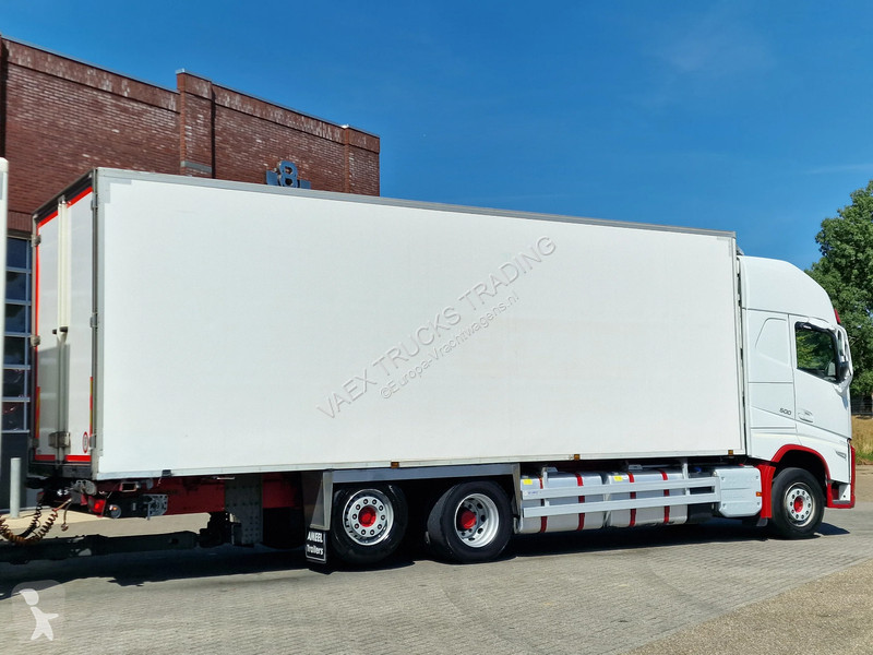 شاحنة Volvo 13500 6x2*4 - XL - Thermoking frigo...