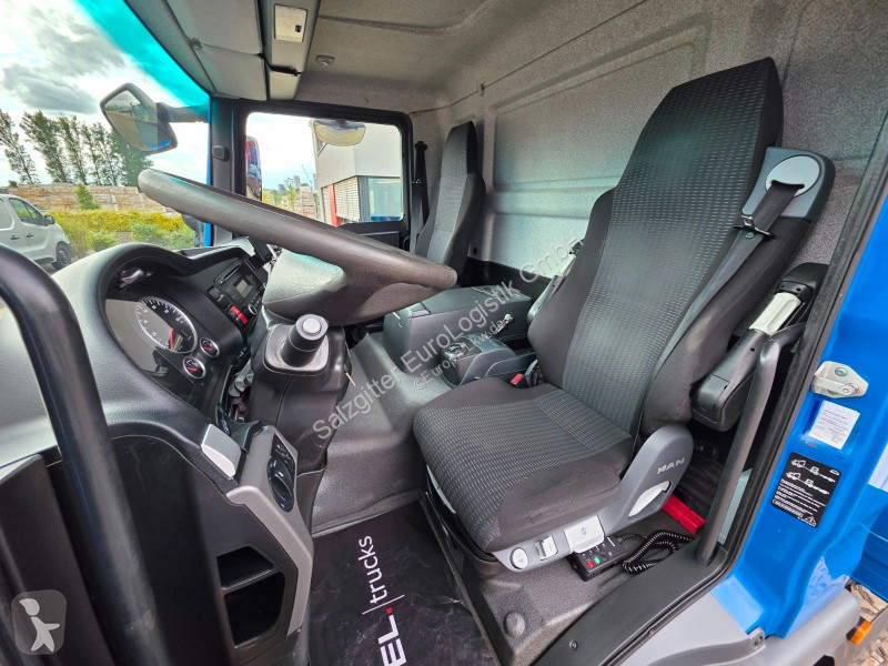 Kamion MAN 12.220 4X BL | Rückfahrkamera |...