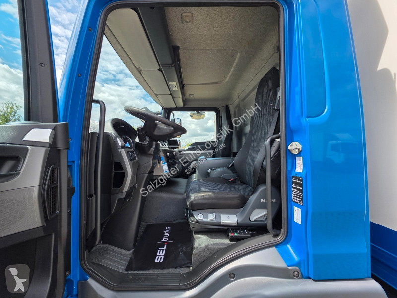 Kamion MAN 12.220 4X2 BL | Rückfahrkamera |...